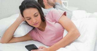 الحياة الزوجية - زوجي لا يجاملني كأصدقاء الفيسبوك!