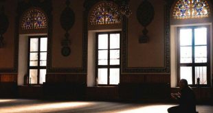 بطاقات الصباح - اغتنام آخر ساعة من يوم الجمعة بالدعاء